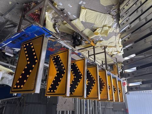 盘锦太阳能交通标牌的核心部件是电池,电池多久